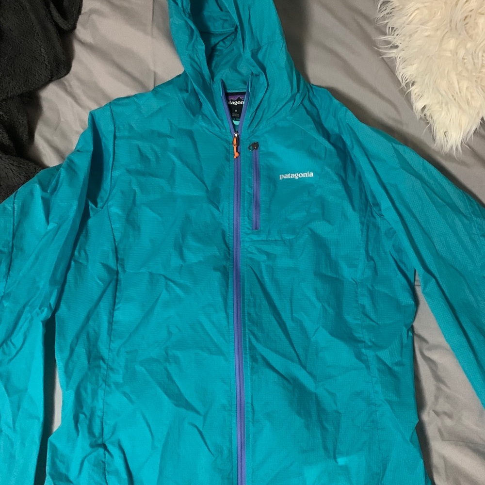 patagonia women’s houdini jacket